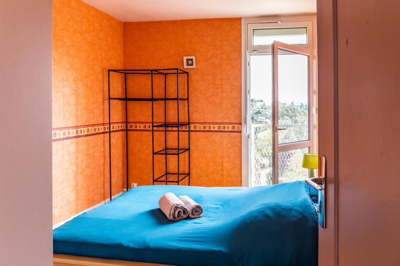 Cap Sud - 53M2- Vue Pyrenees- Hypercentre-Wifi Fibre -Nouvelle Literie Apartment Tarbes Luaran gambar